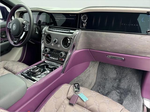2025 Rolls-Royce Cullinan Standard