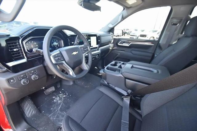 2026 Chevrolet Silverado 1500 4WD Crew Cab Standard Bed LT
