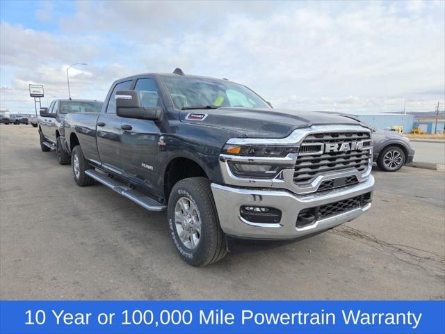 2026 RAM Ram 3500 RAM 3500 BIG HORN CREW CAB 4X4 8 BOX