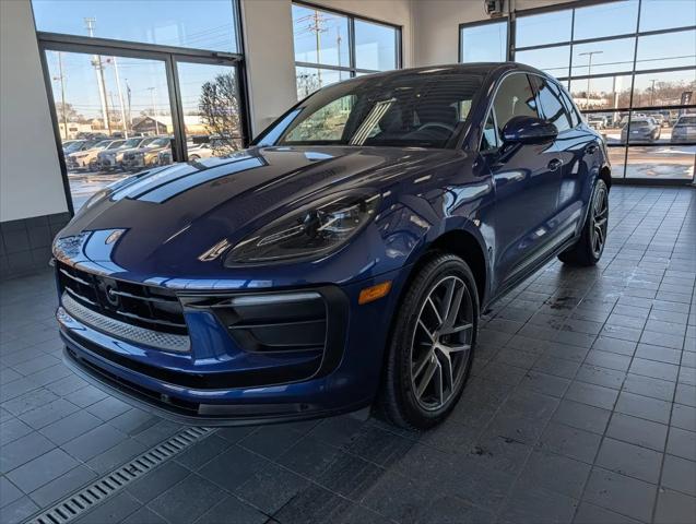 2023 Porsche Macan T
