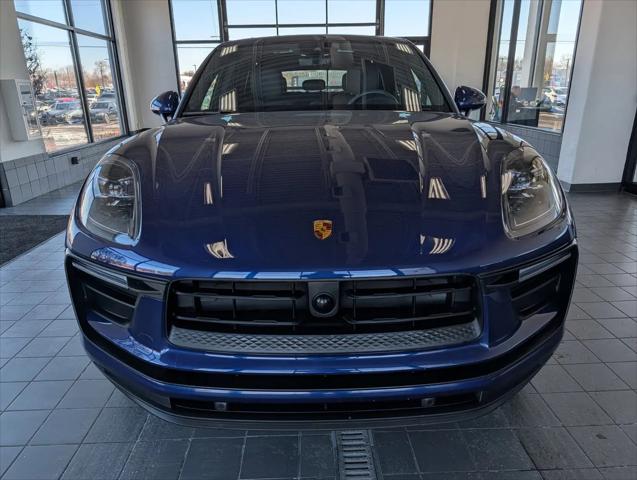 2023 Porsche Macan T