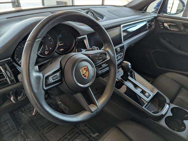 2023 Porsche Macan T
