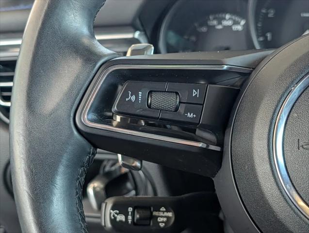 2023 Porsche Macan T