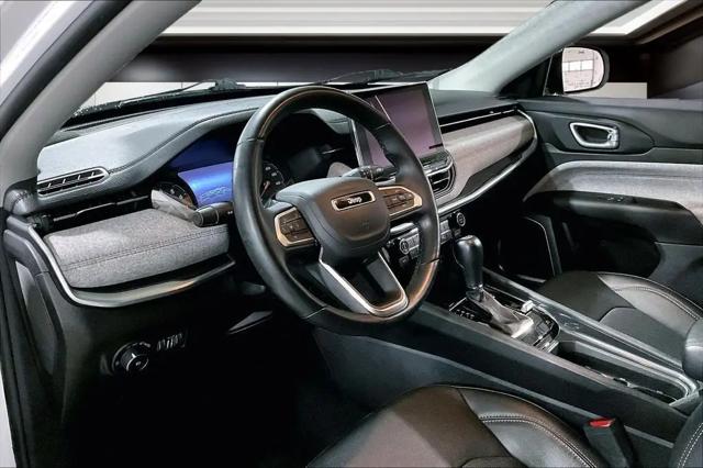 2022 Jeep Compass Latitude Lux 4x4