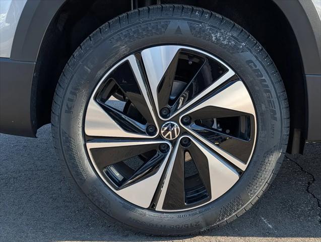 2026 Volkswagen Taos SE