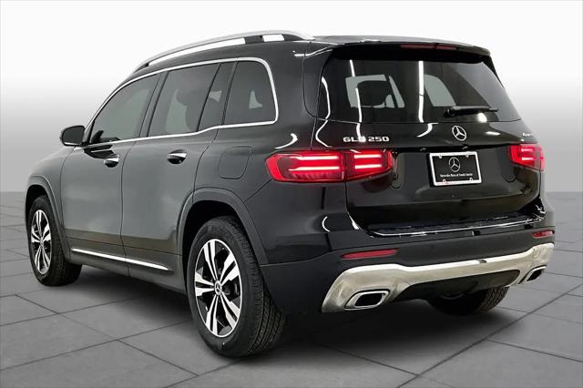 2026 Mercedes-Benz GLB 4MATIC