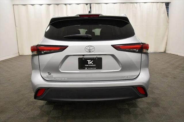 2024 Toyota Highlander LE