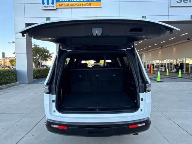 2026 Jeep Grand Wagoneer L Limited Altitude 4x4