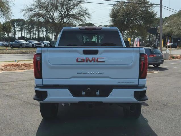 2026 GMC Sierra 2500HD Crew Cab, Standard Bed, Denali, 4WD