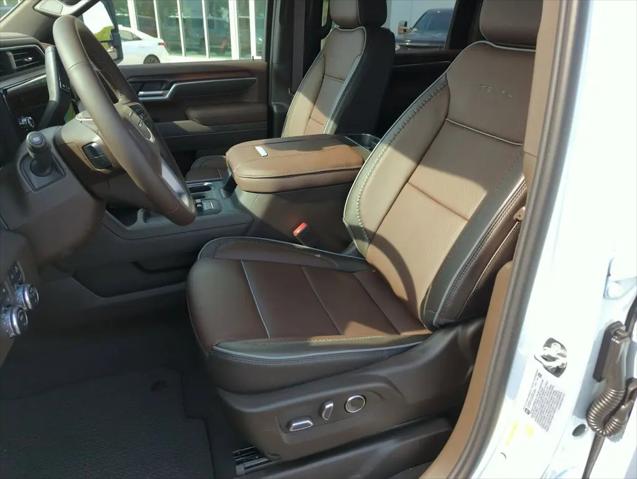 2026 GMC Sierra 2500HD Crew Cab, Standard Bed, Denali, 4WD