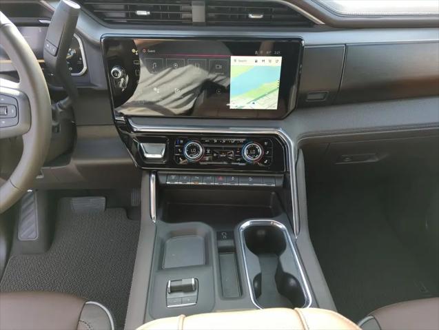 2026 GMC Sierra 2500HD Crew Cab, Standard Bed, Denali, 4WD