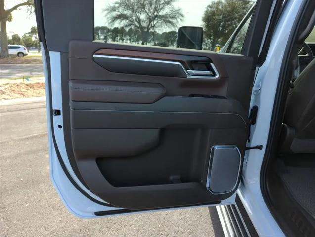 2026 GMC Sierra 2500HD Crew Cab, Standard Bed, Denali, 4WD