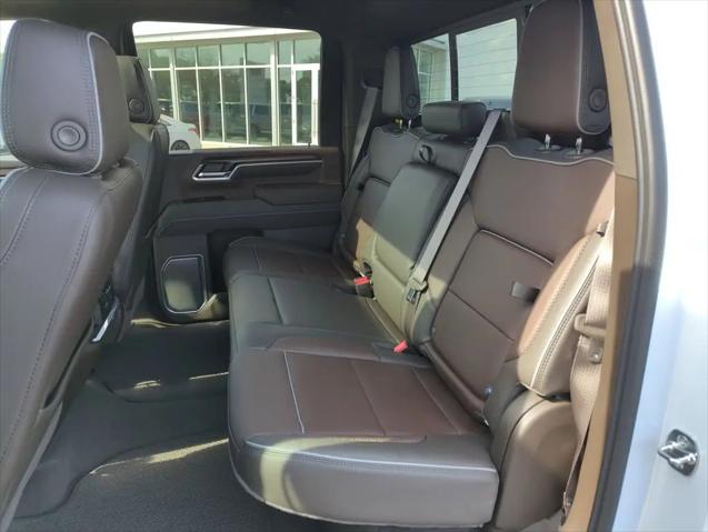 2026 GMC Sierra 2500HD Crew Cab, Standard Bed, Denali, 4WD