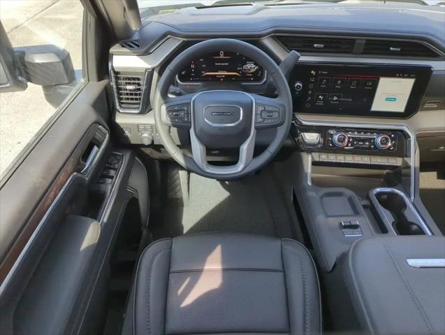 2026 GMC Sierra 2500HD Crew Cab, Standard Bed, Denali, 4WD