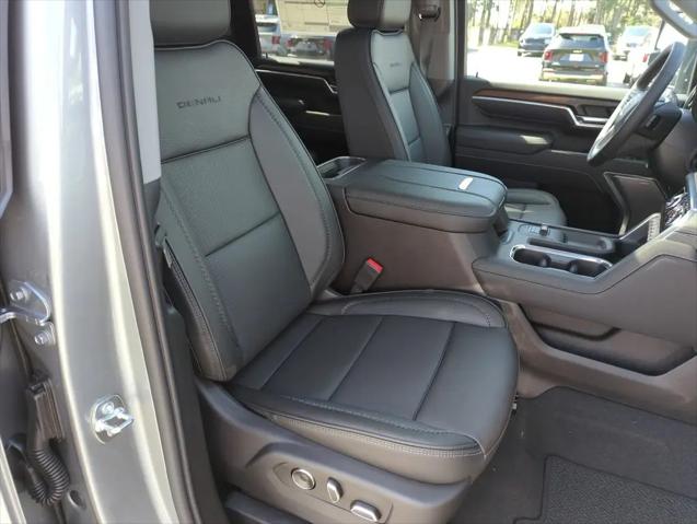 2026 GMC Sierra 2500HD Crew Cab, Standard Bed, Denali, 4WD