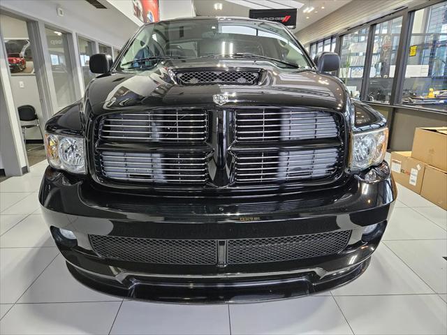 2004 Dodge Ram 1500 SRT-10