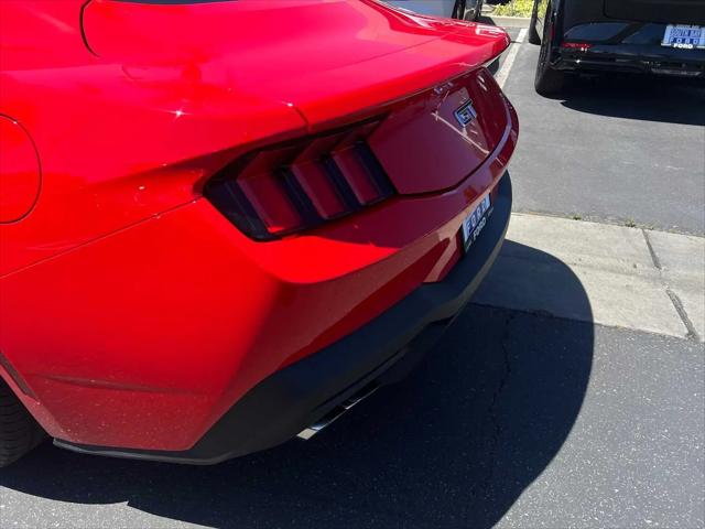 2026 Ford Mustang GT Premium Fastback