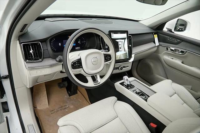 2026 Volvo XC90 Plug-In Hybrid Ultra, T8 AWD, Electric/Gasoline, Bright, 7 Seats