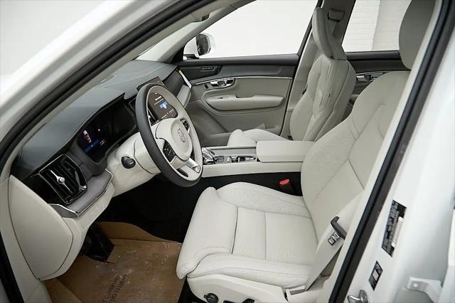 2026 Volvo XC90 Plug-In Hybrid Ultra, T8 AWD, Electric/Gasoline, Bright, 7 Seats