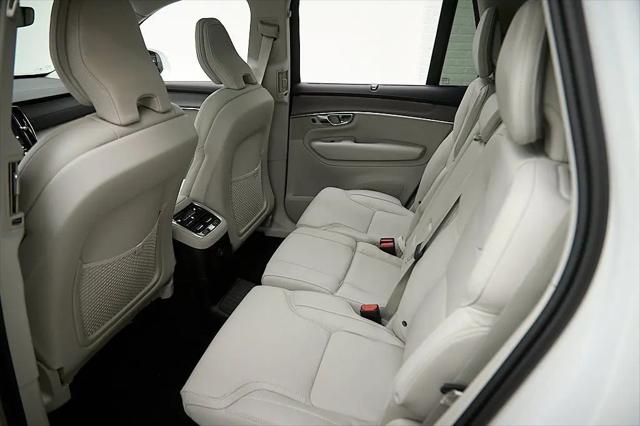 2026 Volvo XC90 Plug-In Hybrid Ultra, T8 AWD, Electric/Gasoline, Bright, 7 Seats