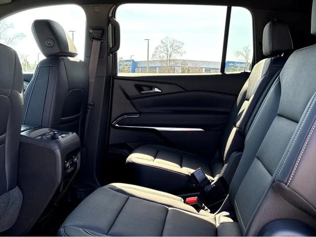 2026 Chevrolet Traverse AWD LT