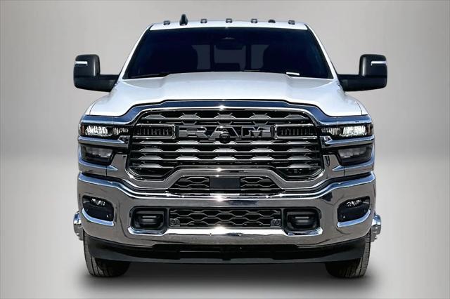 2026 Ram 3500 Tradesman Crew Cab 4x4 8' Box