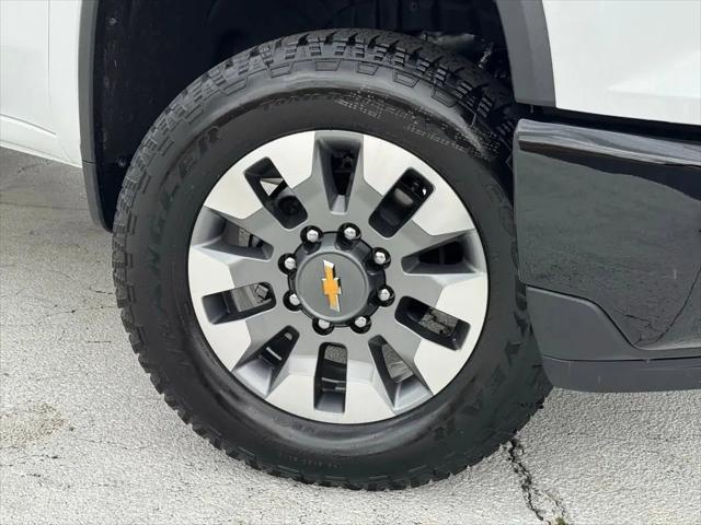 2026 Chevrolet Silverado 2500HD Crew Cab, Standard Bed, WT, 4WD