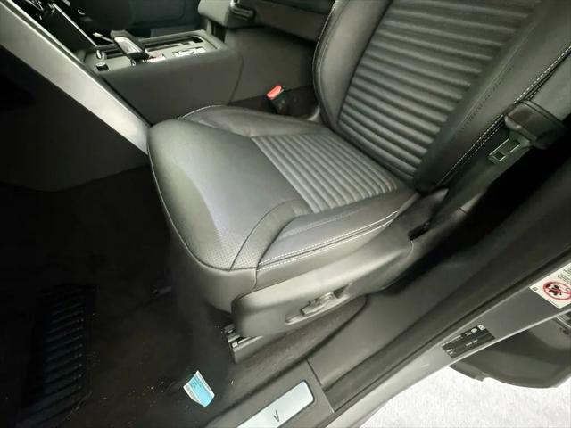 2026 Land Rover Discovery S