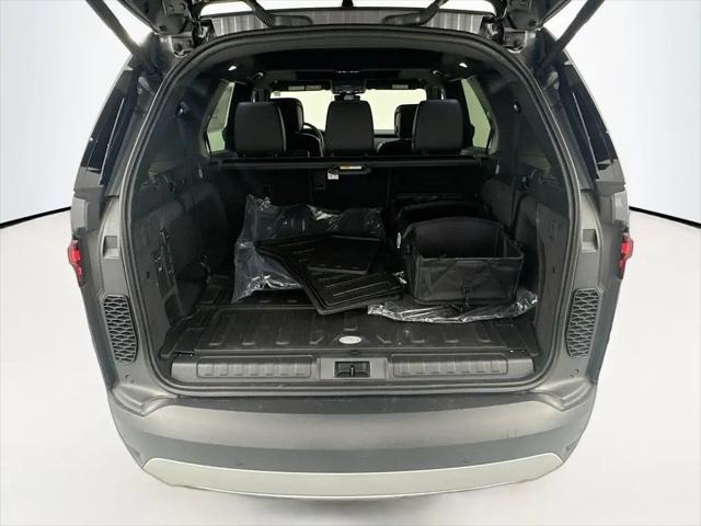 2026 Land Rover Discovery S