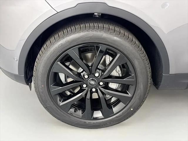 2026 Land Rover Discovery S