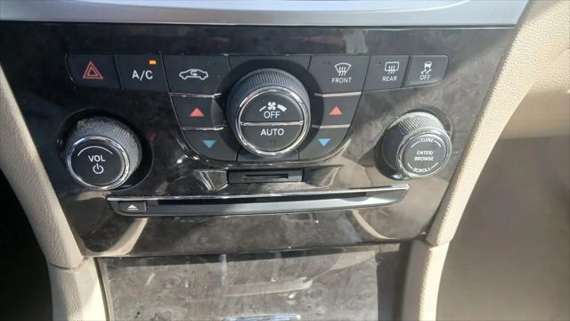2013 Chrysler 300 Motown