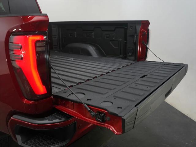 2026 GMC Sierra 2500HD Crew Cab, Standard Bed, AT4, 4WD