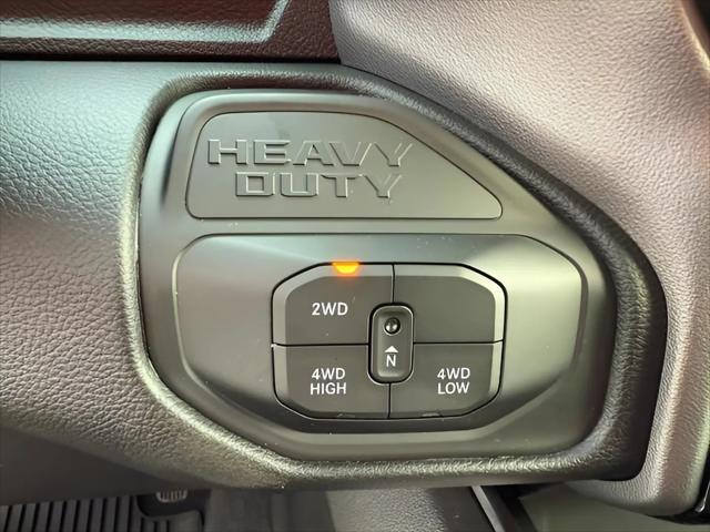 2026 Ram 3500 Big Horn Crew Cab 4x4 8' Box