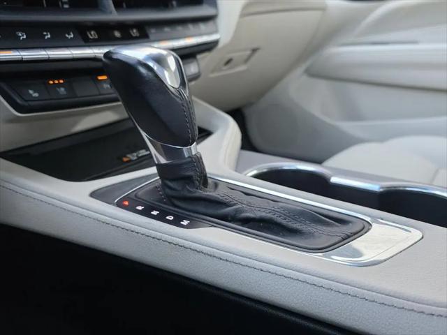 2023 Cadillac CT4 Premium Luxury