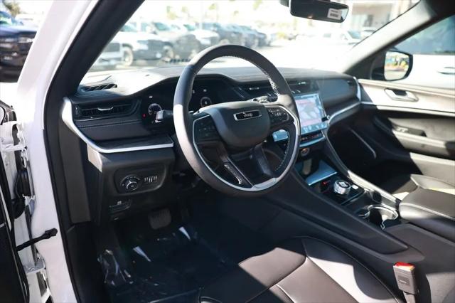 2026 Jeep Grand Cherokee Limited 4x2