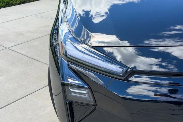2027 Chevrolet Bolt RS FWD