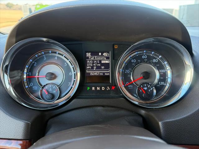 2014 Chrysler Town & Country Touring-L