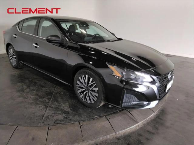 2025 Nissan Altima SV FWD