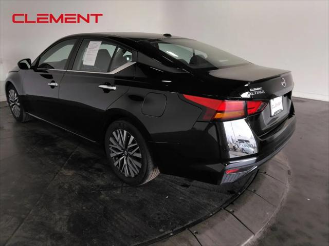 2025 Nissan Altima SV FWD