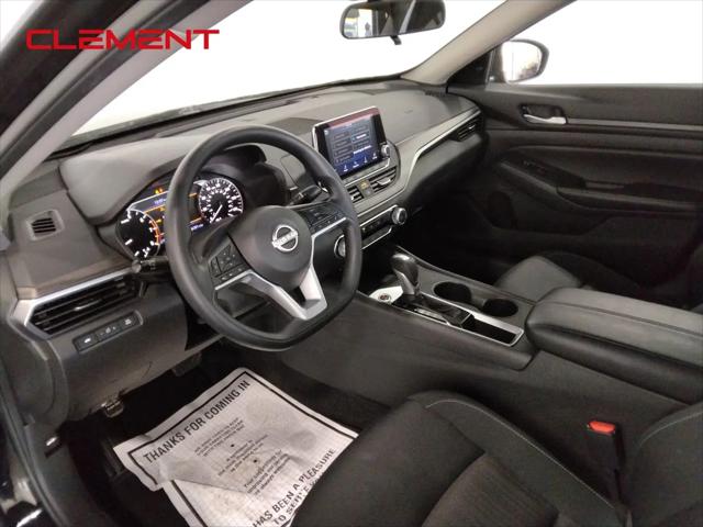 2025 Nissan Altima SV FWD