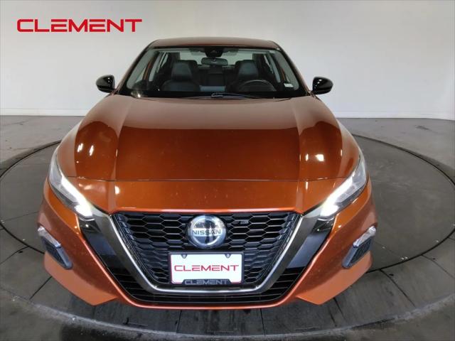 2022 Nissan Altima SR FWD