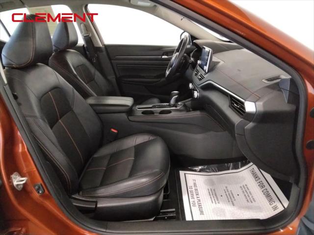 2022 Nissan Altima SR FWD