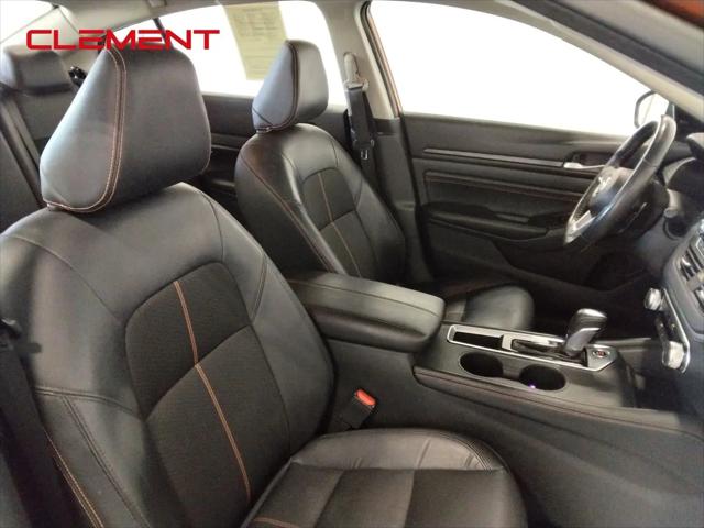 2022 Nissan Altima SR FWD