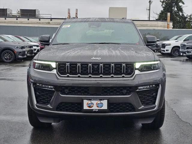 2026 Jeep Grand Cherokee L Summit 4x4
