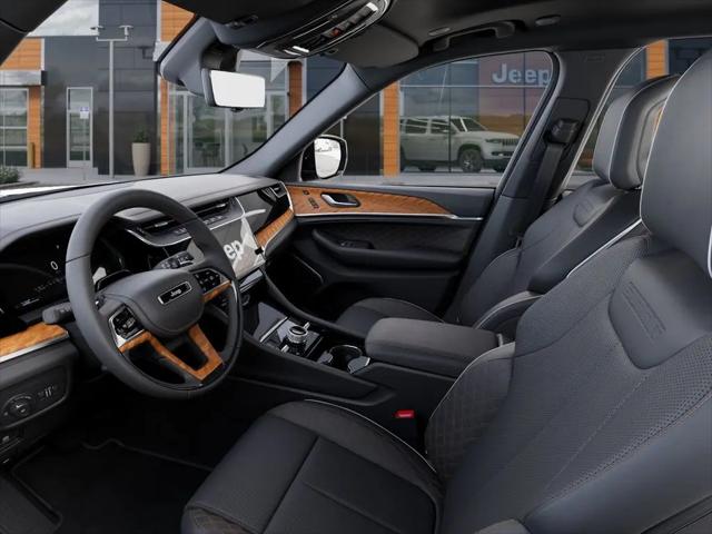 2026 Jeep Grand Cherokee L Summit 4x4