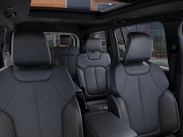 2026 Jeep Grand Cherokee L Summit 4x4