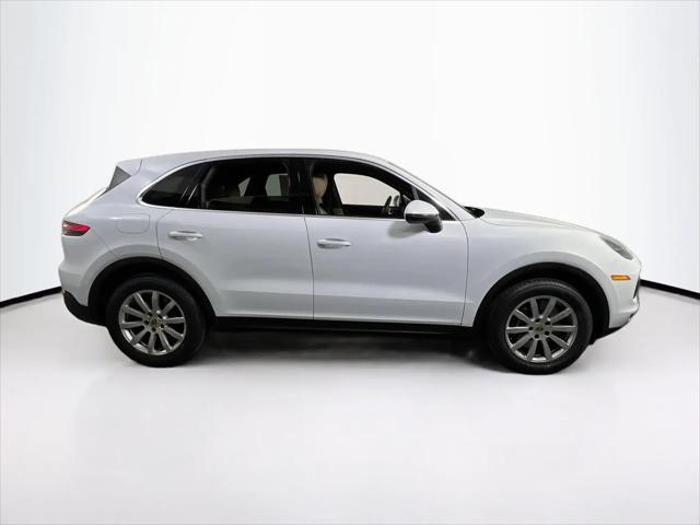 2022 Porsche Cayenne Cayenne