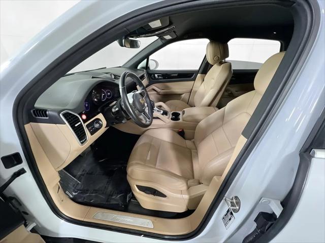 2022 Porsche Cayenne Cayenne