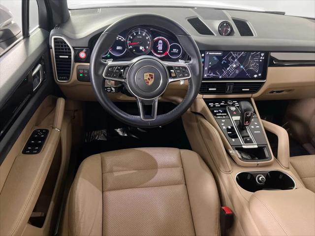 2022 Porsche Cayenne Cayenne