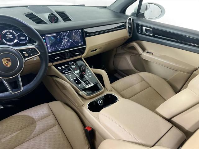 2022 Porsche Cayenne Cayenne